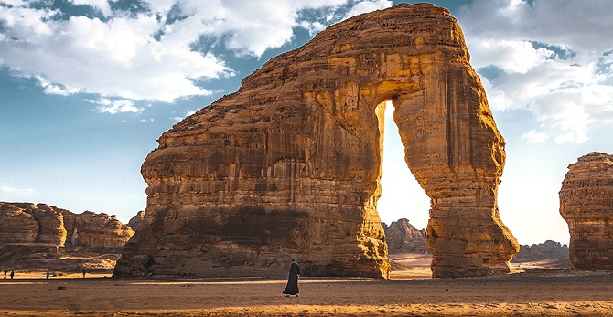 4 days AlUla Tours offer. Spirit of Arabia itinerary with Every Day departures from $1181 per person