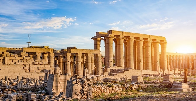 Updated guide to Egyptian Symbols with related travel plans