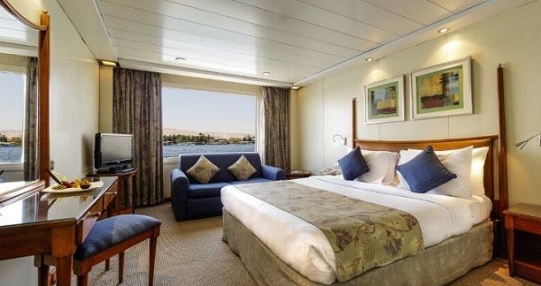 Updated guide to New Year Nile Cruise with related travel plans
