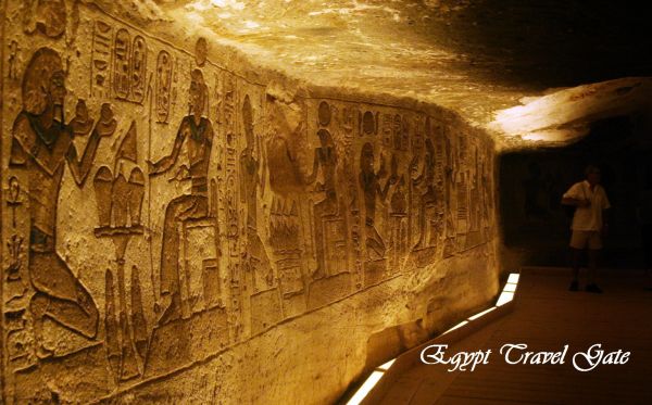 Updated guide to Egypt Easter Tours with related travel plans